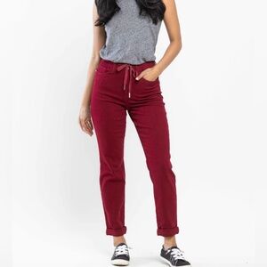 Judy Blue Women's Burgundy Ankle Pants